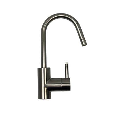 Mountain Plumbing Hot and Cold Water Faucet - Single Handle